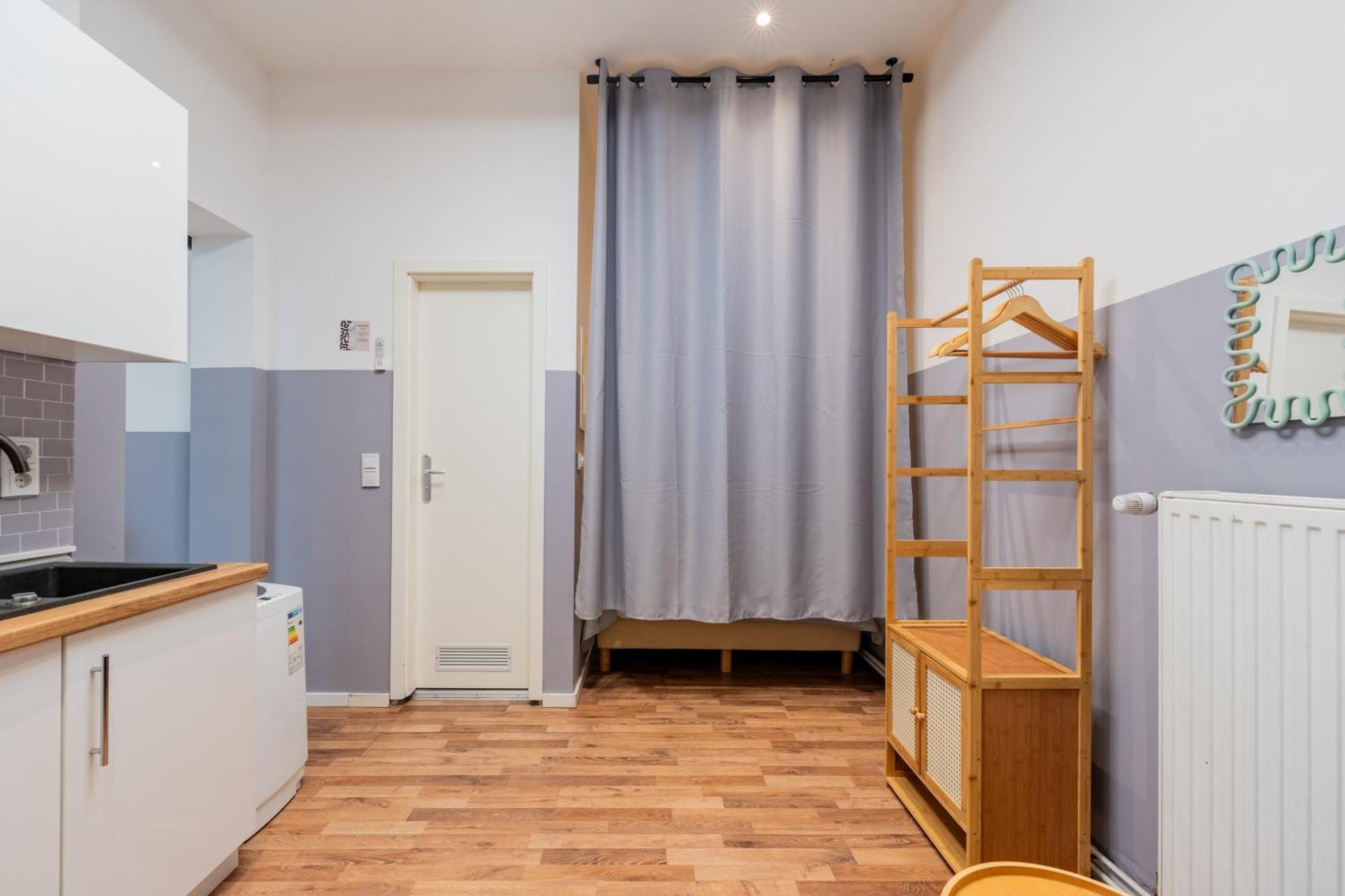 Appartement 2 Bedroom Flat In Trendy Area / Self Check-in Berlijn